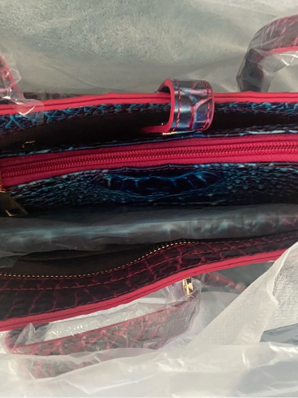 Lux Faux-Croc Tote Set in Blue-Red Ombre - Picture 5 of 5